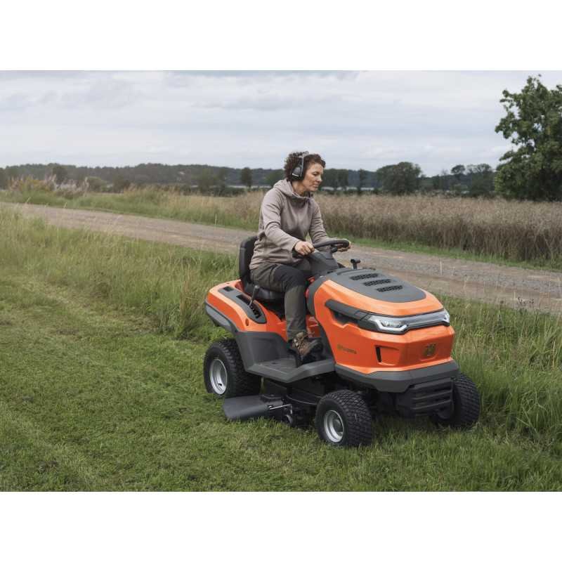 Cortacésped autopropulsado Husqvarna TS215T - Imagen 9